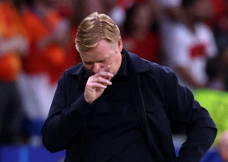 Legendarni Ronald Koeman bio je na rubu suza: Uništili ste nogomet...