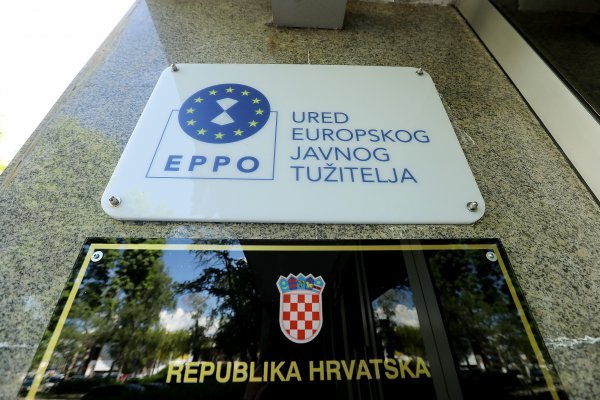 EPPO se opet oglasio: Trojac optužen zbog mita u višemilijunskom  projektu